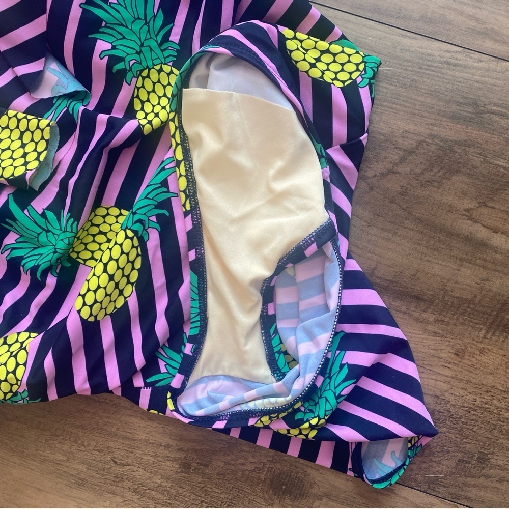 ELOQUII Pineapple Stripe Off-Shoulder One-Piece Swimsuit Size 16 - Picture 5 of 8